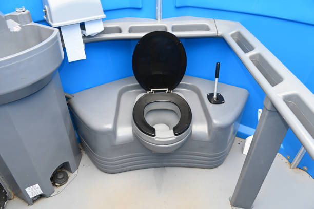 Best Portable toilet rental cost  in Laurium, MI